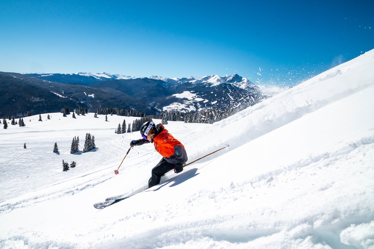 skiing vail: private shuttle denver to vail